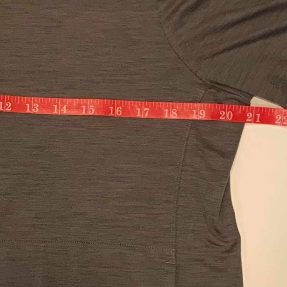 EUC LAYER 8 Qwick Dry Women's 1/4 Zip Pullover XL Light Olive (Almost Gray) - Picture 11 of 15
